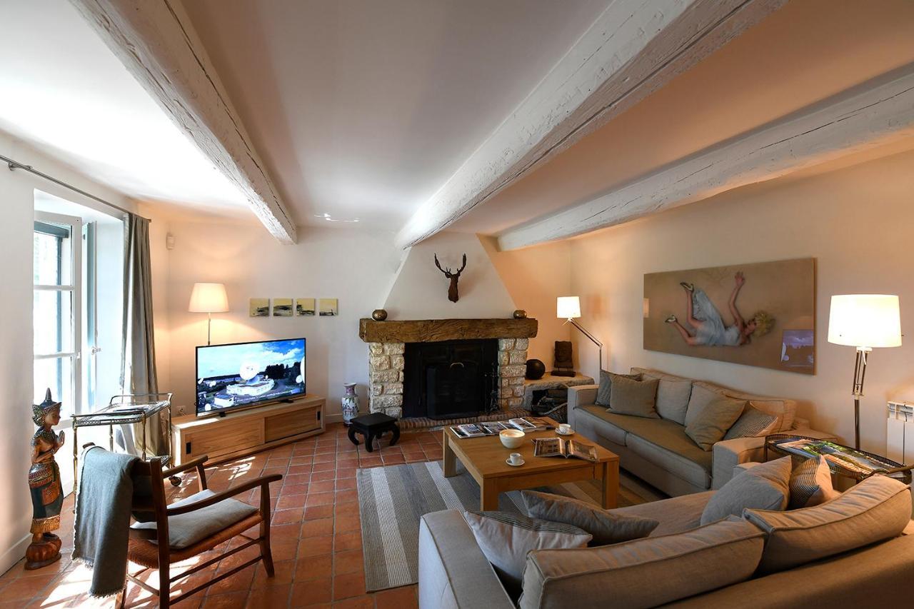 Mas Des Olives Bed & Breakfast *